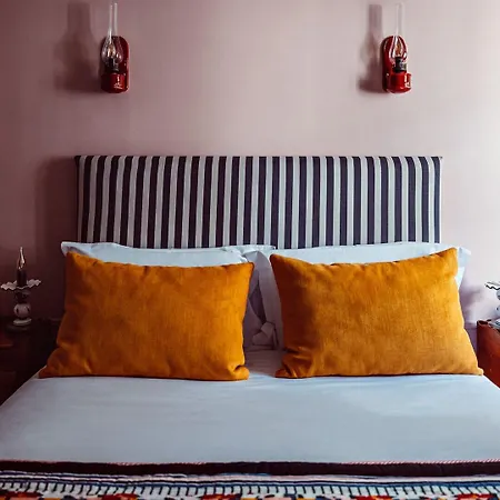 Maison Saintonge Hotel