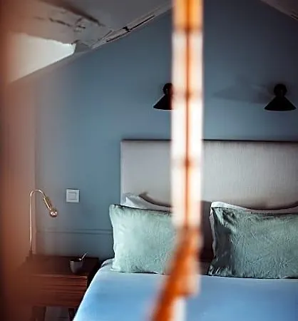 Maison Saintonge Hotel 4*