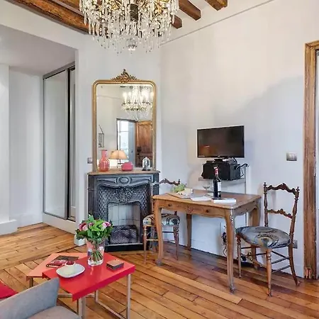 Maison Saintonge ホテル 4*
